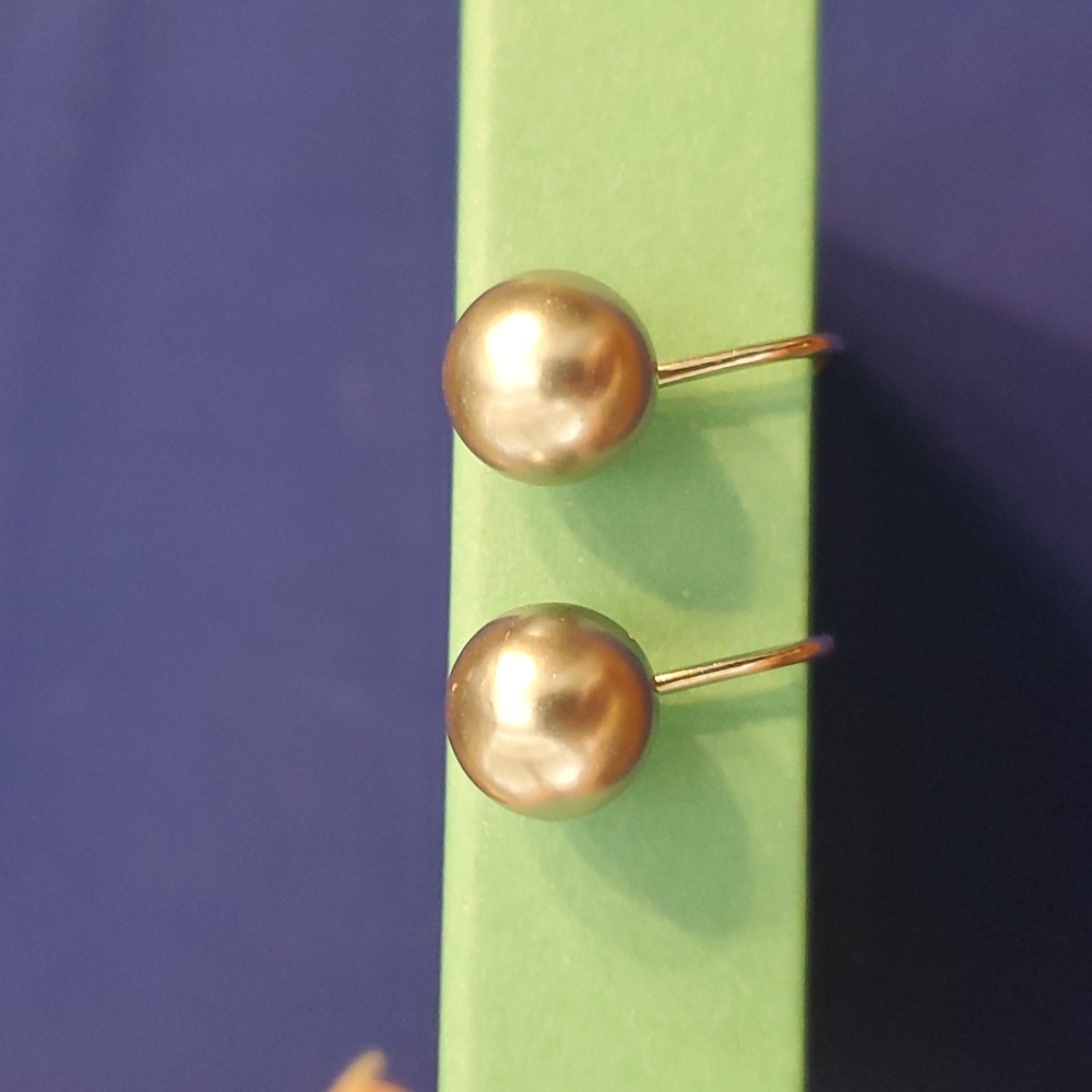 Vintage silver ball earrings